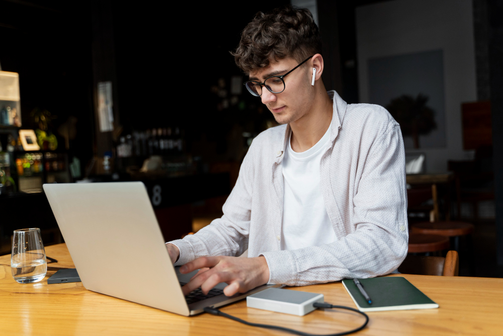What is web hosting
